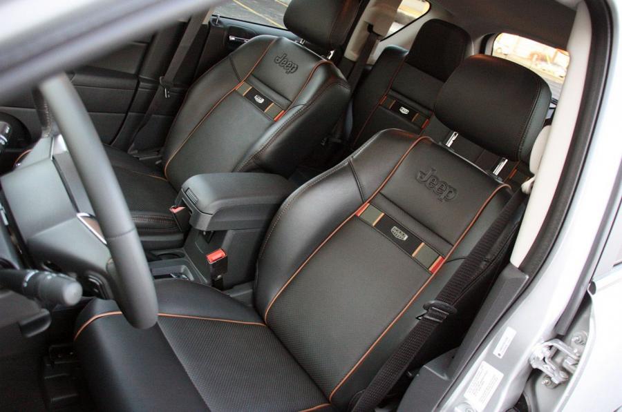  Jeep Compass 2011 года  (фото 62 из 97)